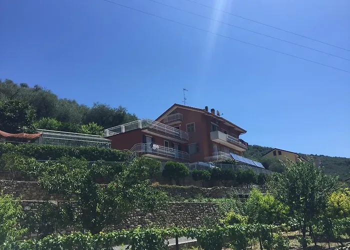 Lantgård Agriturismo La Rocca San Bartolomeo Al Mare