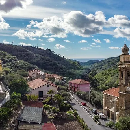 农家乐 La Rocca *